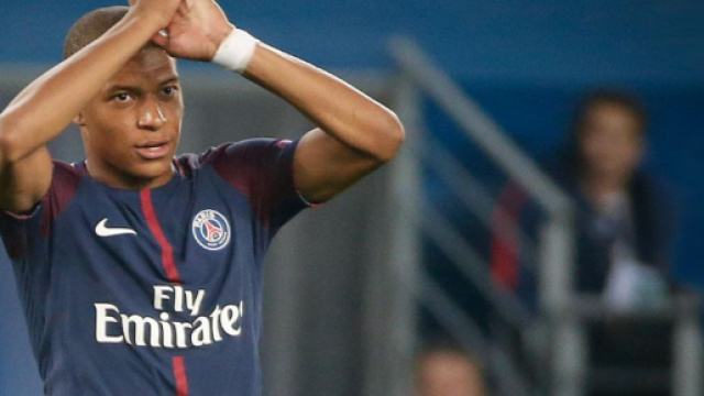 PSG : Kylian Mbapp&eacute; encens&eacute; par la plan&egrave;te football - Le Parisien - leparisien.fr