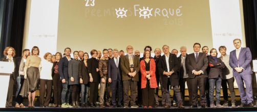 Carlos-Saura-junto-a-los-nominados-premios-Forqué-2018