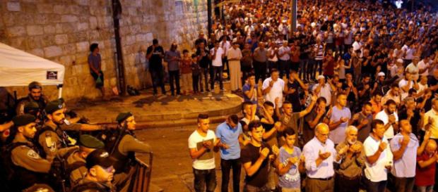 Esplanade des Mosquées : un conflit plus religieux que ... - leparisien.fr Esplanade des Mosquées : un conflit plus religieux que ... - leparisien.fr