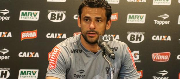 Fred acerta com seu arquirrival para a próxima temporada Fred acerta com seu arquirrival para a próxima temporada