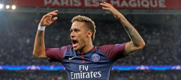 Mercato : Le PSG répond au Real Madrid pour le transfert de Neymar ! Mercato : Le PSG répond au Real Madrid pour le transfert de Neymar !