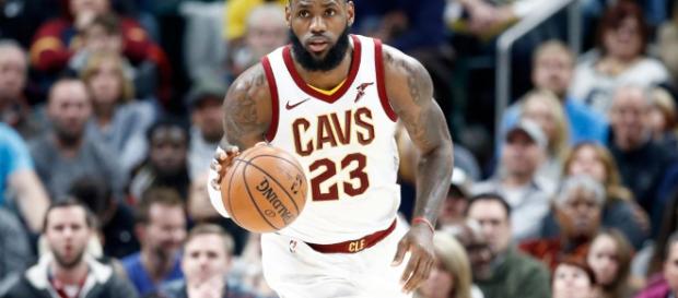 NBA - LeBron porte encore Cleveland, Houston enchaîne un 13e ... - eurosport.fr NBA - LeBron porte encore Cleveland, Houston enchaîne un 13e ... - eurosport.fr