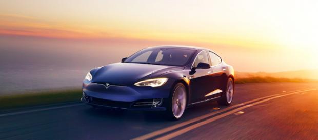 Tesla | Premium Electric Sedans and SUVs - tesla.com Tesla | Premium Electric Sedans and SUVs - tesla.com