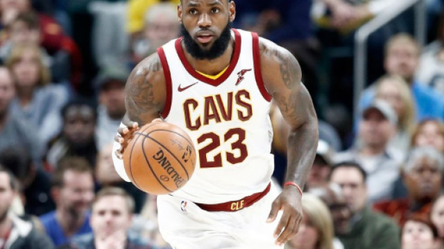 NBA - LeBron porte encore Cleveland, Houston enchaîne un 13e ... - eurosport.fr