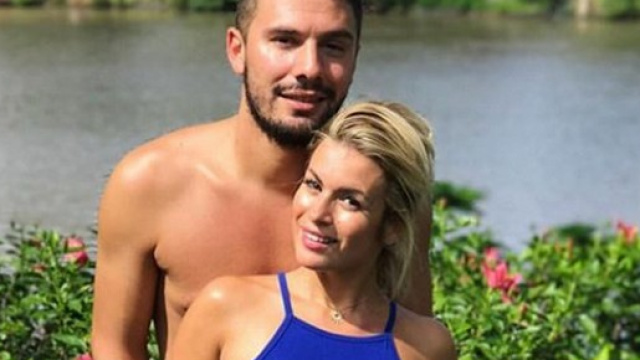 Les Marseillais en Australie : Kevin offre un incroyable cadeau à Carla pour Noël !