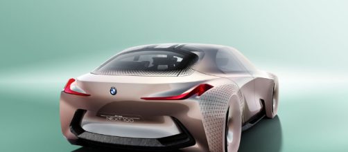 BMW: ecco come sarà l'auto tra 100 anni - autosupermarket.it