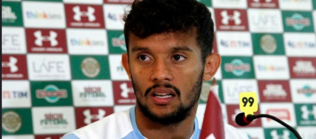 Mais um clube desiste e Scarpa deve ficar no Fluminense (Foto: Portal Torcedores) Mais um clube desiste e Scarpa deve ficar no Fluminense (Foto: Portal Torcedores)
