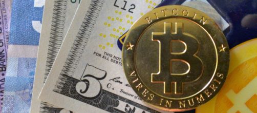 Bitcoin, ecco come investitori e analisti si dividono