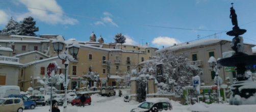 L'Italia avvolte da un'ondata di gelo che ha portato neve da Nord a Sud.