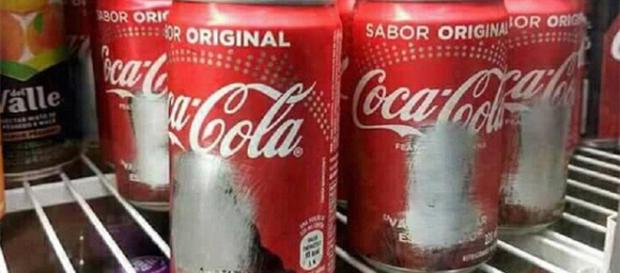 Imagens de latinhas raspadas de Luan Santana e Ludmilla (Imagem: Reprodução) Imagens de latinhas raspadas de Luan Santana e Ludmilla (Imagem: Reprodução)