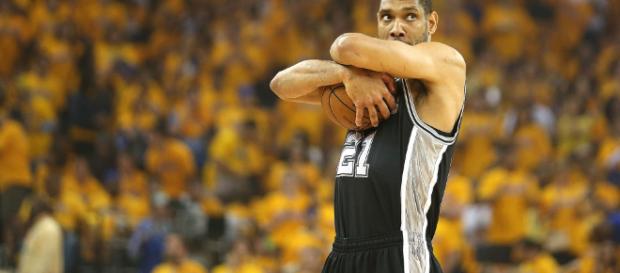 La estrella de baloncesto, Tim Duncan. - usatoday.com La estrella de baloncesto, Tim Duncan. - usatoday.com