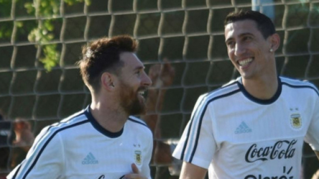 Angel Di Maria pourrait rejoindre le Barça sous demande de Messi