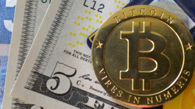 Bitcoin, ecco come investitori e analisti si dividono