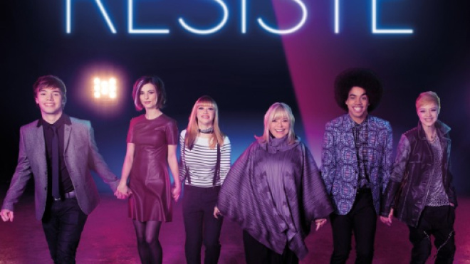 Résiste" de France Gall : le meilleur spectacle musical depuis 15 ans - rtl.fr