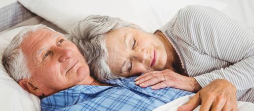 Perché gli anziani dormono poco?