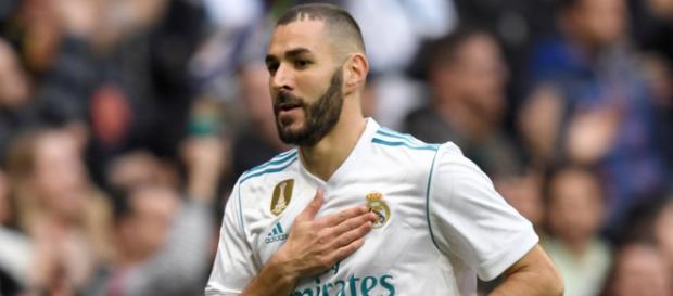 Mercato : Le Real Madrid fait sauter la banque pour le successeur de Benzema ! Mercato : Le Real Madrid fait sauter la banque pour le successeur de Benzema !