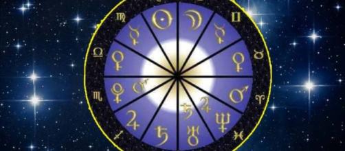 Oroscopo di domani 4 gennaio 2018: previsioni per tutti e dodici i segni dello zodiaco