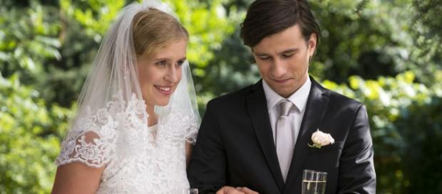 Marcjanna Lelek i Piotr Nerlewski w scenie z serialu 'M jak miłość' (fot. oficjalna strona serialu) Marcjanna Lelek i Piotr Nerlewski w scenie z serialu 'M jak miłość' (fot. oficjalna strona serialu)