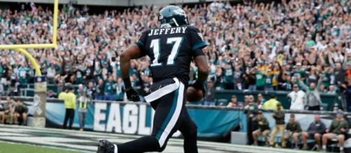 Eagles sign WR Alshon Jeffery to 4-year extension | NFL (Image Credit: Sportingnews/Youtube screencap)