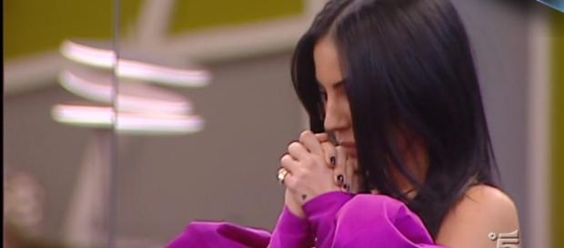 Grande Fratello Vip, Giulia De Lellis in lacrime Grande Fratello Vip, Giulia De Lellis in lacrime