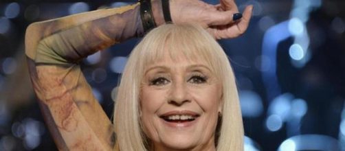 Raffaella Carrà avvistata nella sede Rai di Viale Mazzini a Roma