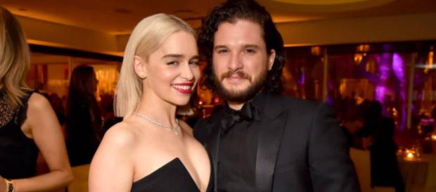 Emilia Clarke dice que no está segura de que "alguien esté listo" para la temporada 8 Emilia Clarke dice que no está segura de que "alguien esté listo" para la temporada 8