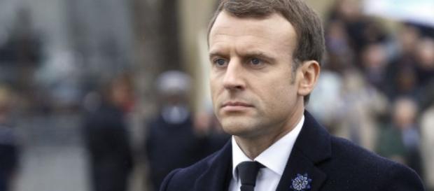 Emmanuel Macron supprimera totalement la taxe d'habitation dès ... - challenges.fr Emmanuel Macron supprimera totalement la taxe d'habitation dès ... - challenges.fr