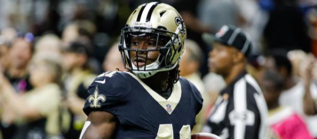 WATCH: Saints RB Alvin Kamara goes airborne, hurdles over defender {Flickr} WATCH: Saints RB Alvin Kamara goes airborne, hurdles over defender {Flickr}