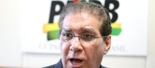Jader Barbalho é o pior senador do Pará, segundo ranking Jader Barbalho é o pior senador do Pará, segundo ranking