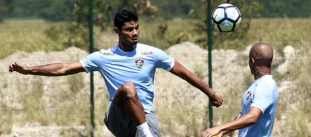 No Flu há oito anos, Gum perto de renovar contrato por mais três temporadas (Foto: Globo.com) No Flu há oito anos, Gum perto de renovar contrato por mais três temporadas (Foto: Globo.com)