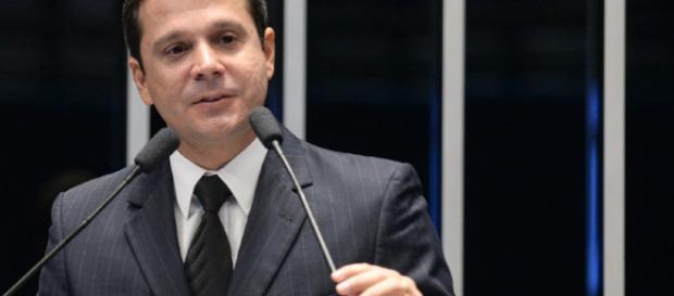 Reguffe teve segundo ano com 100% de presença Reguffe teve segundo ano com 100% de presença