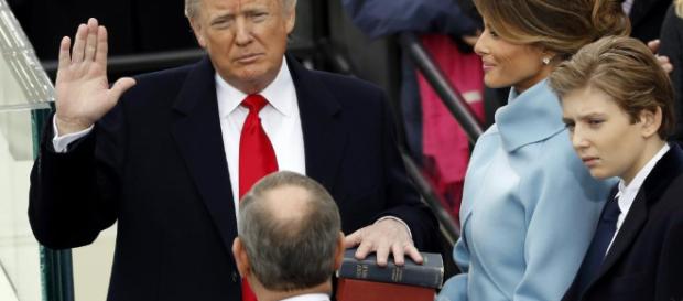 Revivez la cérémonie d'investiture de Donald Trump - Amériques - RFI - rfi.fr Revivez la cérémonie d'investiture de Donald Trump - Amériques - RFI - rfi.fr