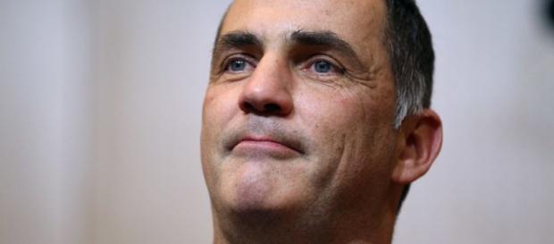 Corse : "Il faut sortir de la surenchère raciste", dit Gilles Simeoni - rtl.fr Corse : "Il faut sortir de la surenchère raciste", dit Gilles Simeoni - rtl.fr