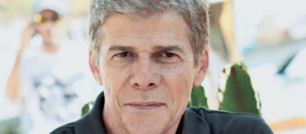 José Mayer foi acusado de assédio sexual por figurinista da Globo. José Mayer foi acusado de assédio sexual por figurinista da Globo.