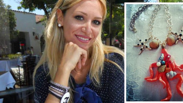 Francesca Paneforte e, accanto, una delle sue creazioni