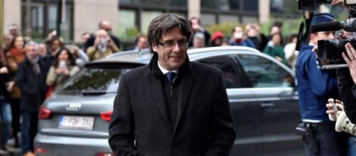 Carles Puigdemont se enfrenta a una euroorden de detención tras no ... - cherencov.com