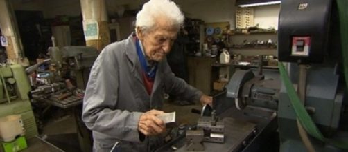 Italiani in pensione a 71 anni, l'allarme Ocse