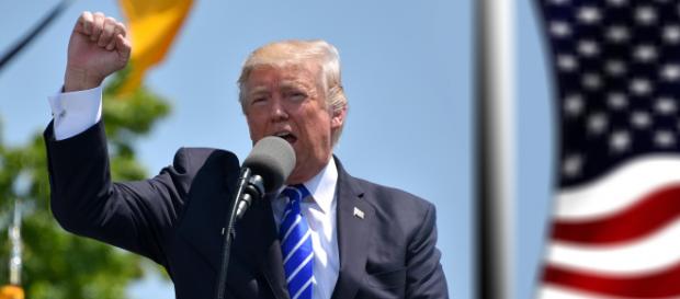 Donald Trump steht seinem Ziel der Einführung von Einreisebestimmungen so nah wie noch nie zuvor Donald Trump steht seinem Ziel der Einführung von Einreisebestimmungen so nah wie noch nie zuvor