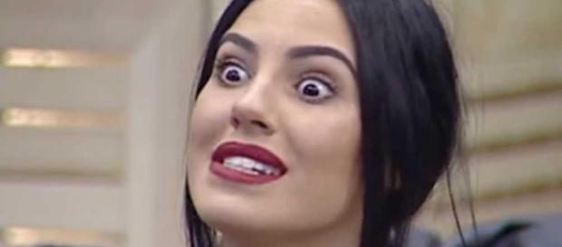 Giulia De Lellis non vince il Gf Vip: l'ira delle fan Giulia De Lellis non vince il Gf Vip: l'ira delle fan