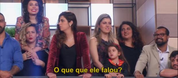 Torcida no mezanino se irrita com Francisco (Foto: Captura de vídeo) Torcida no mezanino se irrita com Francisco (Foto: Captura de vídeo)