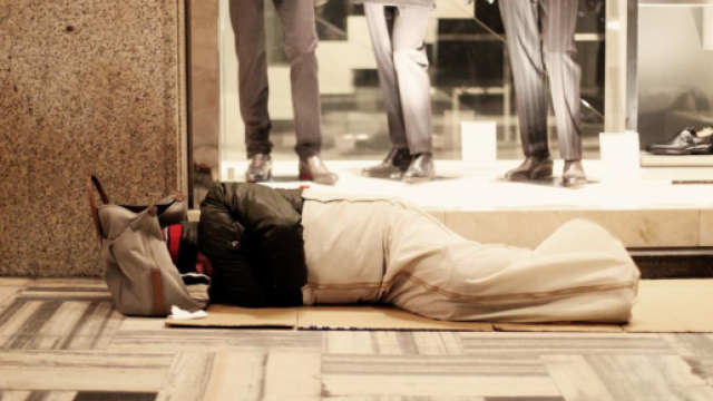 Un clochard ha inventato un omicidio sperando di trascorrere l'inverno in galera