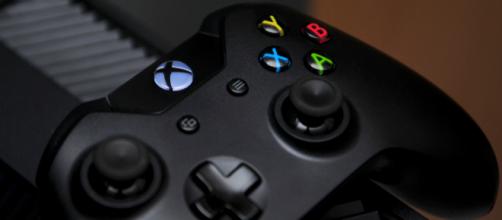 Xbox One Wireless Controller. - [Image via https://www.pexels.com/]