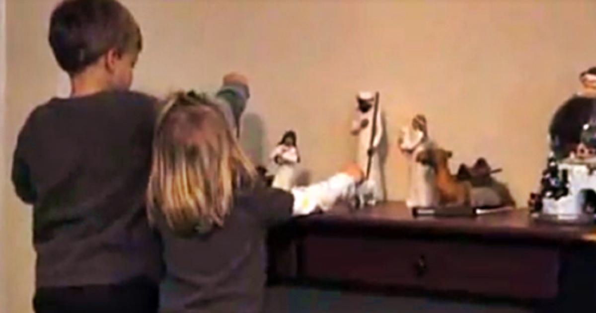 5 Hilarious Nativity Scenes To Make You Laugh These Holidays