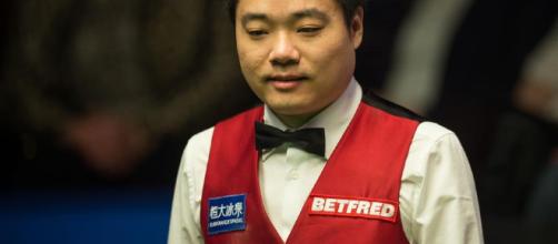 No.4 Ding Junhui • Snookercentral - snookercentral.com