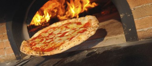 La pizza napoletana diventa patrimonio dell'umanità.