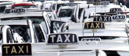 Sciopero taxi giovedì 14 dicembre 2017