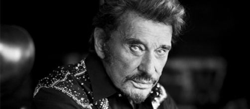 Le monde du sport et de la télévision se mobilisent pour Johnny Hallyday !