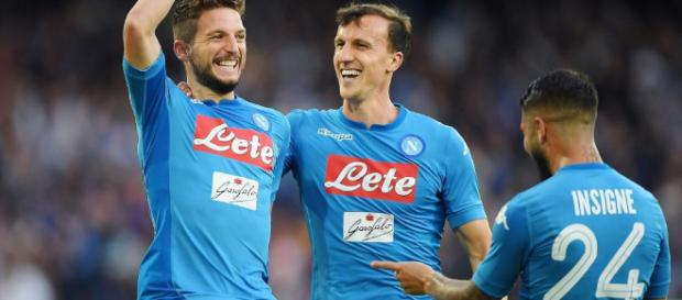 Ce footballeur va rejoindre le Napoli ? Ce footballeur va rejoindre le Napoli ?