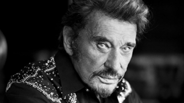 Le monde du sport et de la télévision se mobilisent pour Johnny Hallyday !