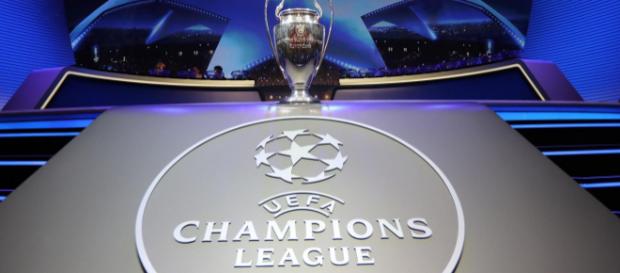 A Liga dos Campeões é o palco do futebol mundial A Liga dos Campeões é o palco do futebol mundial